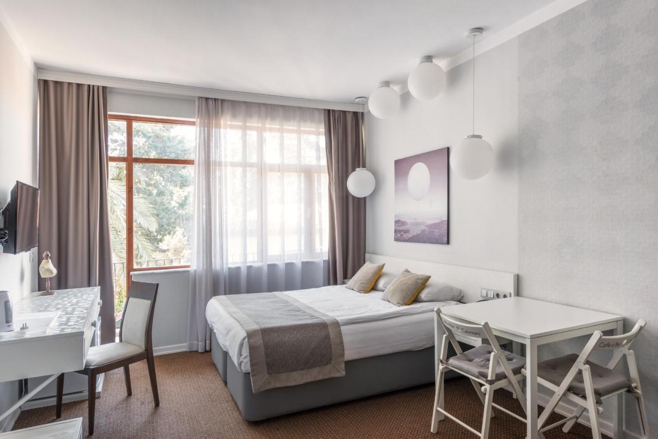 Delight Deluxe Hotel & Spa Анталия Екстериор снимка
