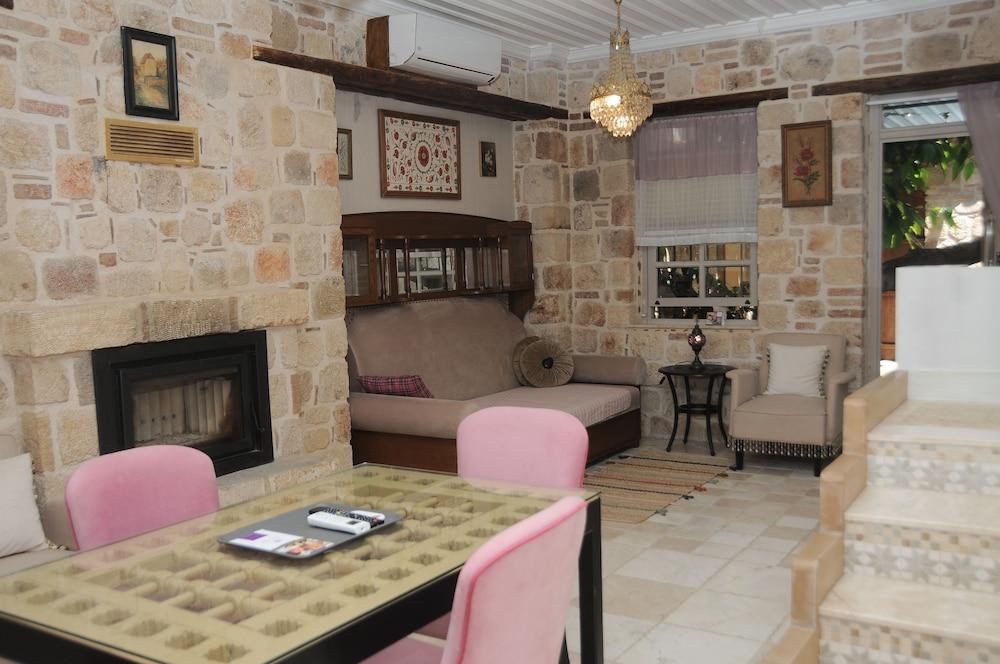 Delight Deluxe Hotel & Spa Анталия Екстериор снимка