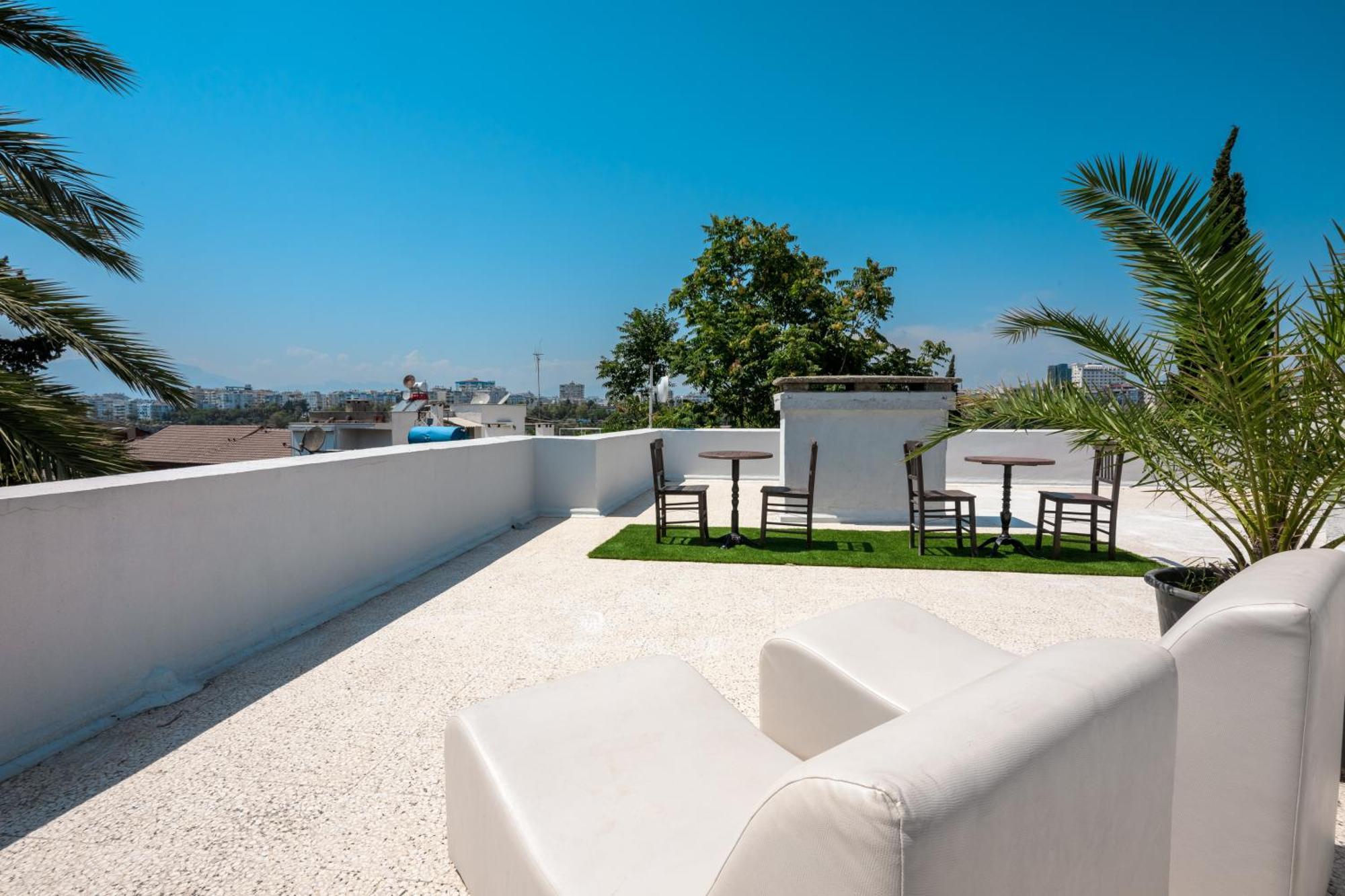 Delight Deluxe Hotel & Spa Анталия Екстериор снимка